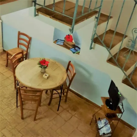 La Casa A Balconcino Apartment *